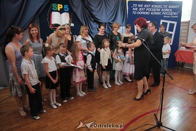 Zakończenie roku szkolnego SP nr 5 [26.06.2015] - zdjęcie #56 - eOstroleka.pl
