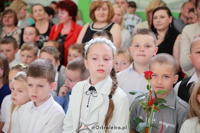 Zakończenie roku szkolnego w SP nr 2 w Ostrołęce [26.06.2015] - zdjęcie #29 - eOstroleka.pl