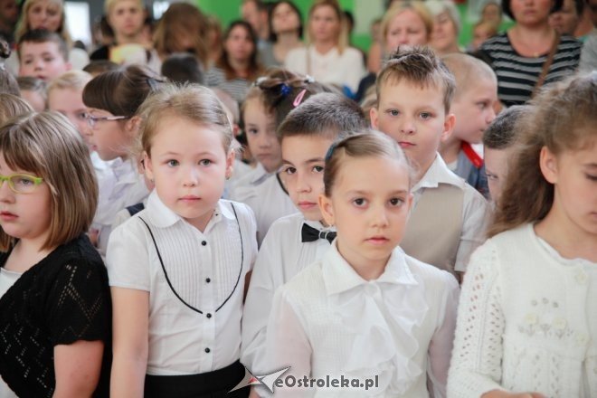 Zakończenie roku szkolnego w SP nr 2 w Ostrołęce [26.06.2015] - zdjęcie #32 - eOstroleka.pl