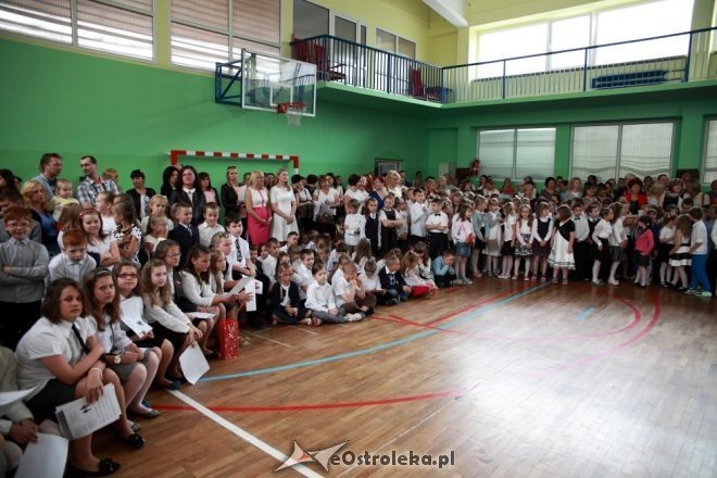 Zakończenie roku szkolnego w SP nr 2 w Ostrołęce [26.06.2015] - zdjęcie #38 - eOstroleka.pl