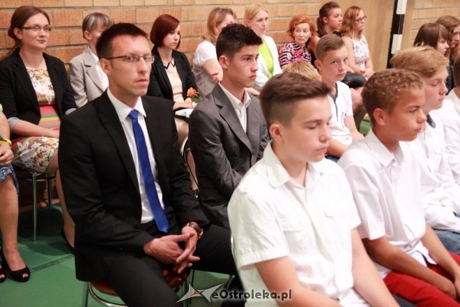 Zakończenie roku szkolnego w SP nr 6 w Ostrołęce [26.06.2015] - zdjęcie #6 - eOstroleka.pl