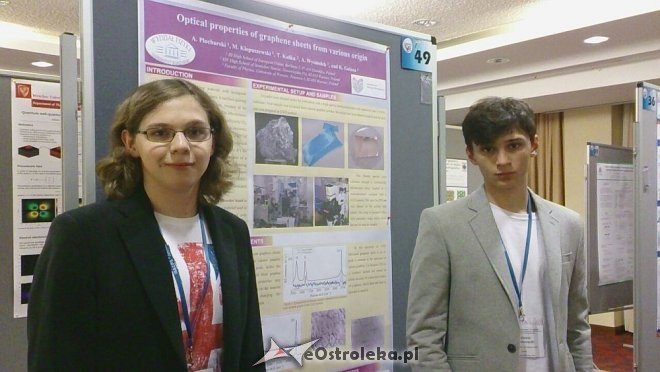 Młodzi naukowcy z III LO z Ostrołęki mają swój wkład w badania nad grafenem [01.07.2015] - zdjęcie #13 - eOstroleka.pl
