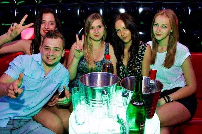 Noc szpilek w Clubie Ibiza - zdjęcie #54 - eOstroleka.pl