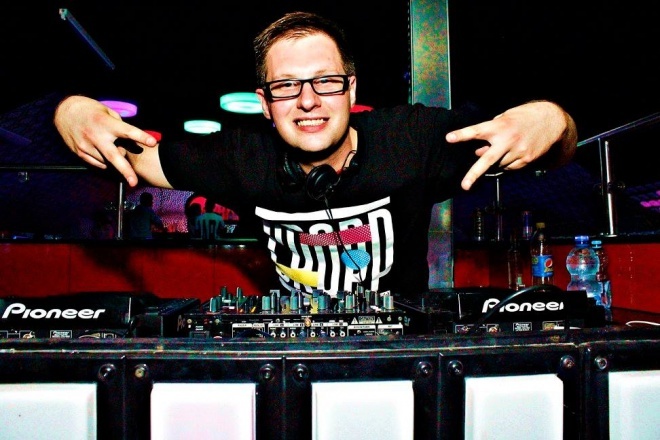 DJ Hazel w Clubie Ibiza Zalesie [18.07.2015] - zdjęcie #49 - eOstroleka.pl
