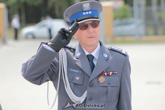 Ostrołęka: Miejskie obchody święta policji. 70 mundurowych awansowano na wyższe stopnie [23.07.2015] - zdjęcie #28 - eOstroleka.pl