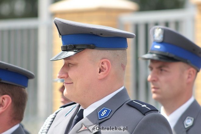 Ostrołęka: Miejskie obchody święta policji. 70 mundurowych awansowano na wyższe stopnie [23.07.2015] - zdjęcie #32 - eOstroleka.pl