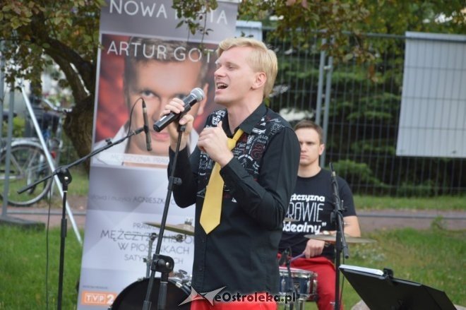 Artur Gotz gwiazdą Art Czwartku [23.07.2015] - zdjęcie #2 - eOstroleka.pl