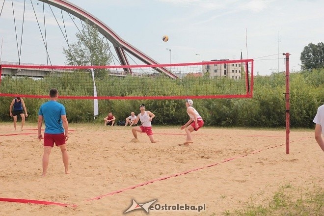 VIII Otwarty Turniej Plażowej Piłki Siatkowej [25.07.2015] - zdjęcie #37 - eOstroleka.pl