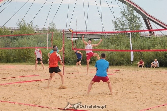 VIII Otwarty Turniej Plażowej Piłki Siatkowej [25.07.2015] - zdjęcie #39 - eOstroleka.pl