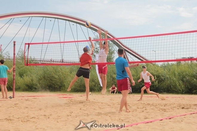 VIII Otwarty Turniej Plażowej Piłki Siatkowej [25.07.2015] - zdjęcie #57 - eOstroleka.pl