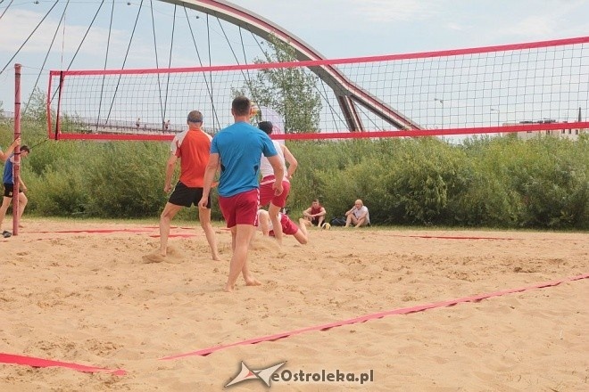VIII Otwarty Turniej Plażowej Piłki Siatkowej [25.07.2015] - zdjęcie #58 - eOstroleka.pl