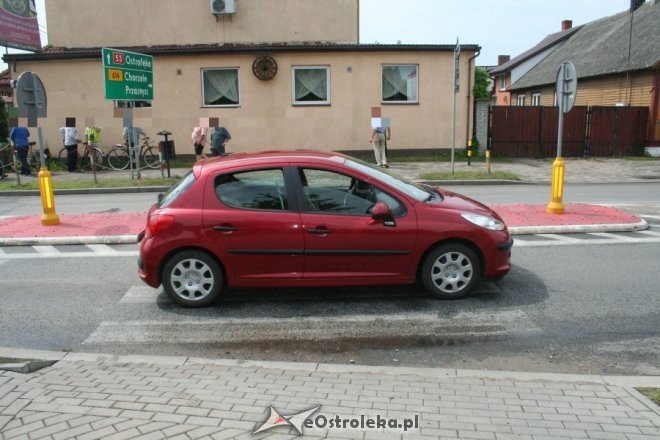 Myszyniec: Potrącenie na przejściu dla pieszych. 26-letnia kobieta trafiła do szpitala [27.07.2015] - zdjęcie #2 - eOstroleka.pl