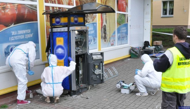 Wybuch bankomatu w Olsztynie [28.07.2015] - zdjęcie #3 - eOstroleka.pl