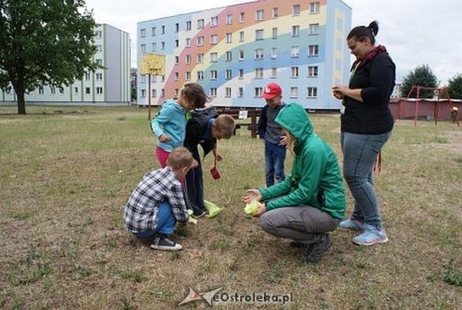 Nauka pierwszej pomocy z Radosnym Świetlicobusem [29.07.2015] - zdjęcie #5 - eOstroleka.pl