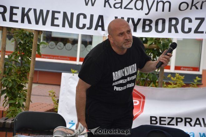 Happening zwolenników Pawła Kukiza [30.07.2015] - zdjęcie #12 - eOstroleka.pl