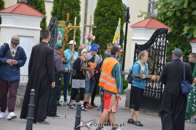 Pielgrzymka na Jasną Górą - diecezja ełcka [31.07.2015] - zdjęcie #4 - eOstroleka.pl