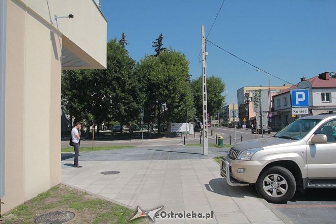 Ostrołęka: Nowe chodniki i parking przy Prądzyńskiego i Inwalidów Wojennych [03.08.2015] - zdjęcie #6 - eOstroleka.pl