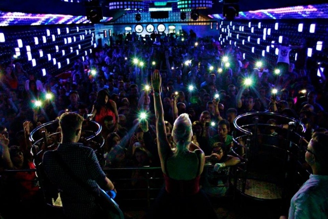 Piękni i Młodzi w Clubie Ibiza Zalesi [01.08.2015] - zdjęcie #19 - eOstroleka.pl