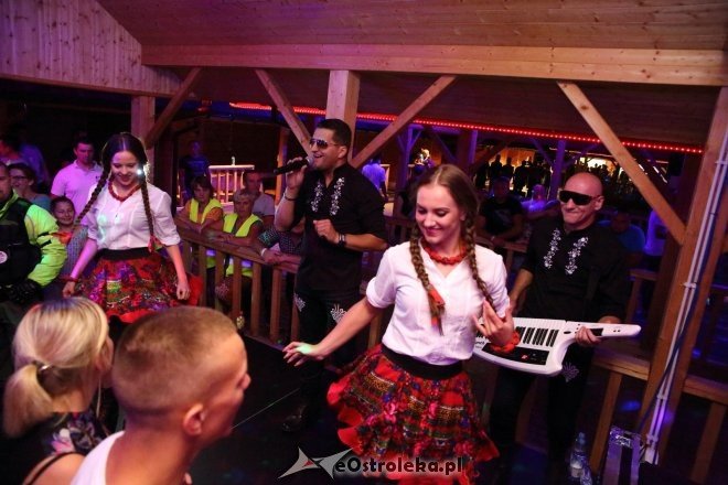 Kurpiowska Kraina w Wykrocie: Koncert Kordiana i Piana Party [14.08.2015] - zdjęcie #21 - eOstroleka.pl