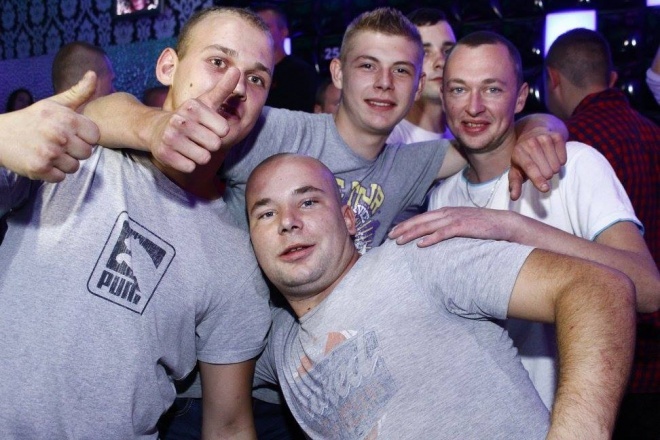 Didżej Mietek i Piana Party w Clubie Ibiza Zalesie [01.09.2015] - zdjęcie #5 - eOstroleka.pl