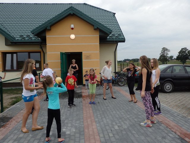 Dzieci z Brzeźna pożegnały wakacje [02.09.2015] - zdjęcie #33 - eOstroleka.pl