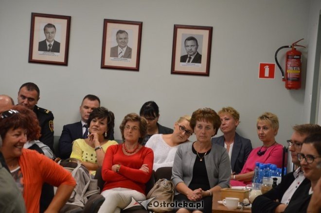 XIII sesja Rady Miasta Ostrołęki [04.09.2015] - zdjęcie #69 - eOstroleka.pl