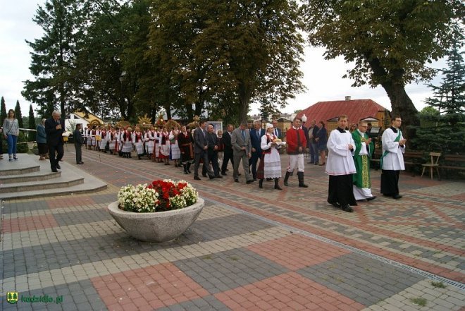 Niedziela Kadzidlańska i dożynki parafialne 2015 [07.09.2015] - zdjęcie #14 - eOstroleka.pl