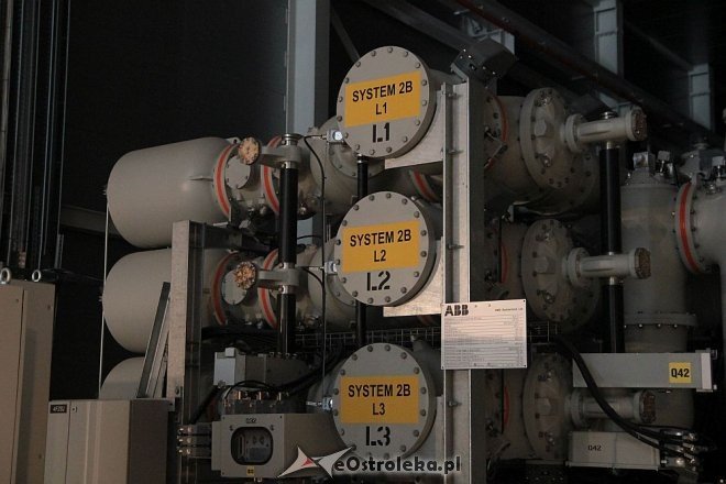 Ostrołęka: Rozbudowana stacja elektroenergetyczna 400kV oddana do użytku [11.09.2015] - zdjęcie #6 - eOstroleka.pl