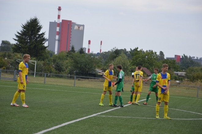 Liga wojewódzka juniorów: Korona Ostrołęka - Żyrardowianka [12.09.2015] - zdjęcie #19 - eOstroleka.pl