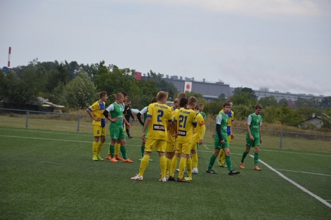 Liga wojewódzka juniorów: Korona Ostrołęka - Żyrardowianka [12.09.2015] - zdjęcie #22 - eOstroleka.pl