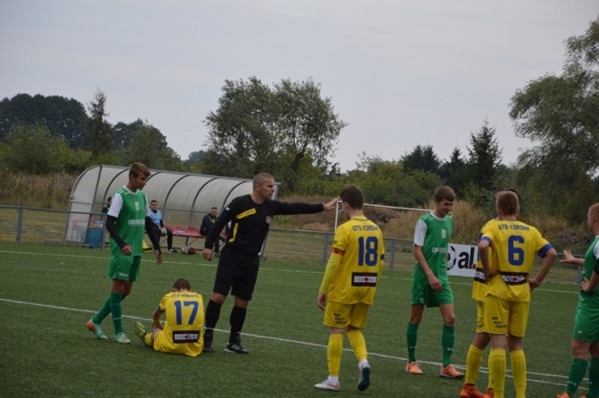 Liga wojewódzka juniorów: Korona Ostrołęka - Żyrardowianka [12.09.2015] - zdjęcie #25 - eOstroleka.pl