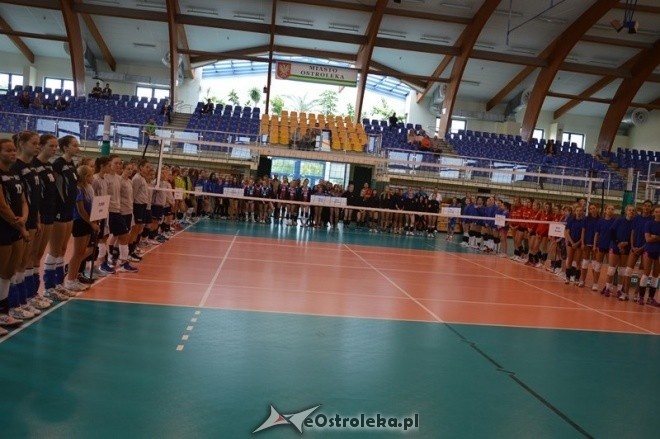 Międzynarodowy turniej kadetek - dzień pierwszy [12.09.2015] - zdjęcie #9 - eOstroleka.pl