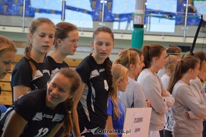 Międzynarodowy turniej kadetek - dzień pierwszy [12.09.2015] - zdjęcie #13 - eOstroleka.pl