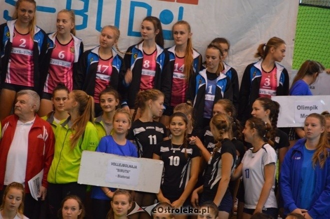 Międzynarodowy turniej kadetek - dzień pierwszy [12.09.2015] - zdjęcie #22 - eOstroleka.pl