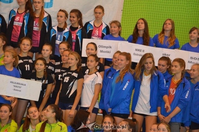 Międzynarodowy turniej kadetek - dzień pierwszy [12.09.2015] - zdjęcie #29 - eOstroleka.pl