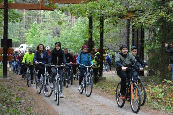 Łyse: Ponad 280 osób wzięło udział w Rajdzie Rowerowym „Wolność jest w naturze” [17.09.015] - zdjęcie #38 - eOstroleka.pl