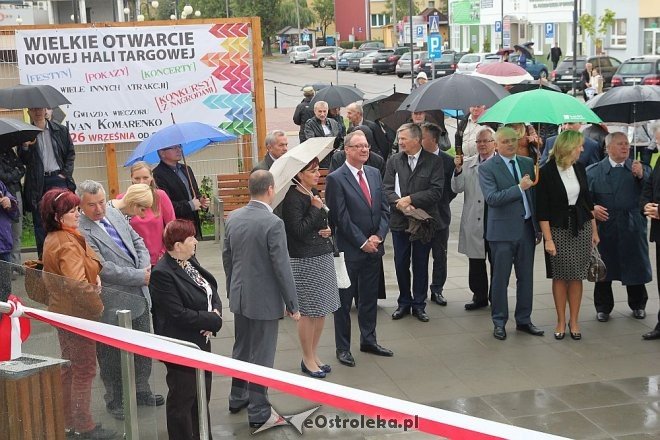Ostrołęka: Hala targowa przy Prądzyńskiego oficjalnie otwarta [26.09.2015] - zdjęcie #7 - eOstroleka.pl