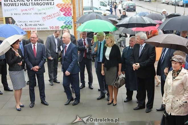 Ostrołęka: Hala targowa przy Prądzyńskiego oficjalnie otwarta [26.09.2015] - zdjęcie #10 - eOstroleka.pl