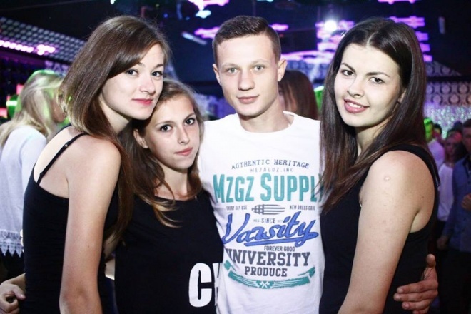 Noc Kobiet w Clubie Ibiza Zalesie i występ grupy Chippendales [26.09.2015] - zdjęcie #74 - eOstroleka.pl