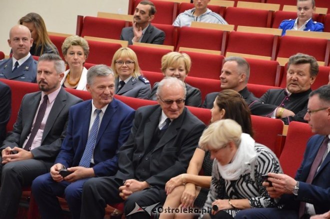 Inauguracja roku akademickiego WSAP [03.10.2015] - zdjęcie #19 - eOstroleka.pl