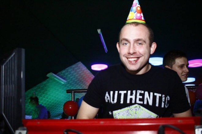 Urodzinowe party DJ John B-Day w Clubie Ibiza Zalesie [06.10.2015] - zdjęcie #10 - eOstroleka.pl