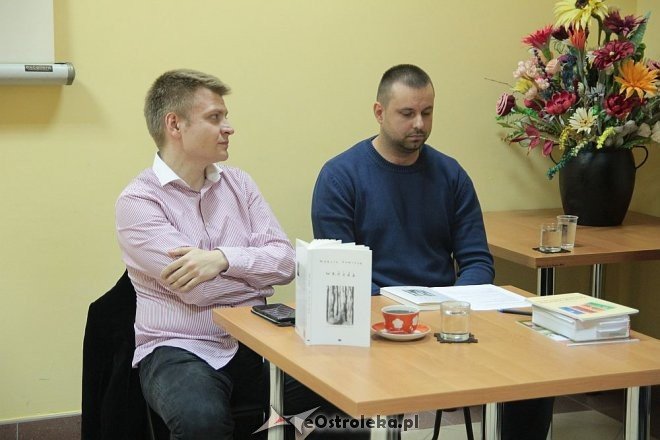 Spotkanie autorskie z Marcinem Tomczakiem w Klubie przy Studziennej [06.10.2015] - zdjęcie #3 - eOstroleka.pl