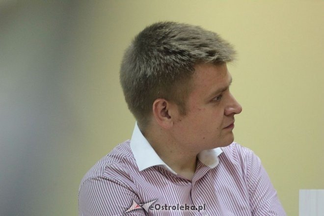 Spotkanie autorskie z Marcinem Tomczakiem w Klubie przy Studziennej [06.10.2015] - zdjęcie #16 - eOstroleka.pl