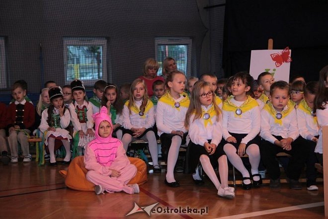 Pasowanie na ucznia w ostrołęckiej „dziesiątce” [13.10.2015] - zdjęcie #23 - eOstroleka.pl