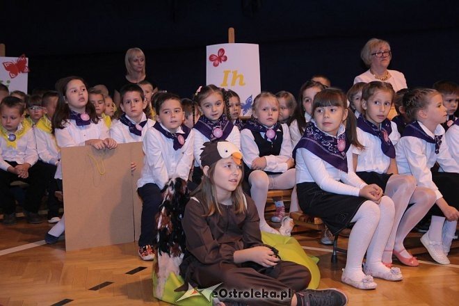Pasowanie na ucznia w ostrołęckiej „dziesiątce” [13.10.2015] - zdjęcie #24 - eOstroleka.pl