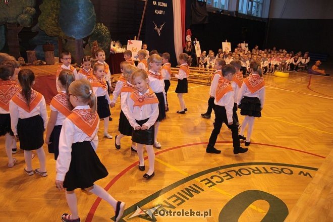 Pasowanie na ucznia w ostrołęckiej „dziesiątce” [13.10.2015] - zdjęcie #39 - eOstroleka.pl