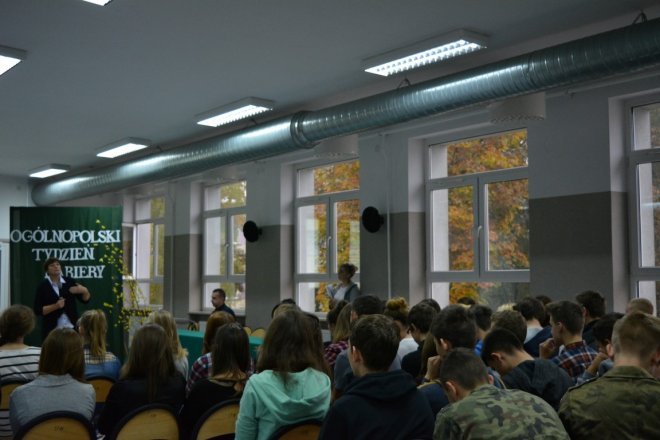 Konferencja w ZSZ Nr 2 pod hasłem: „Poznaj swojego doradcę kariery” [20.10.2015] - zdjęcie #3 - eOstroleka.pl