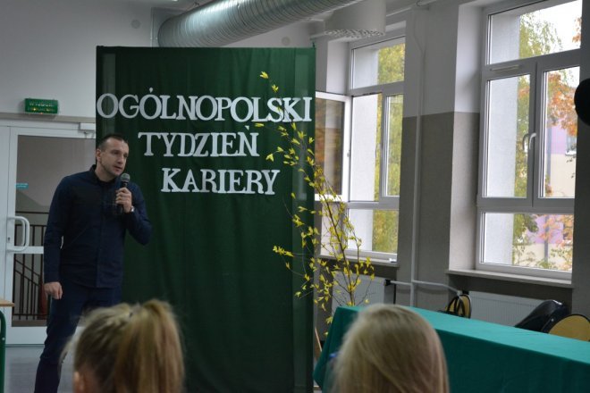 Konferencja w ZSZ Nr 2 pod hasłem: „Poznaj swojego doradcę kariery” [20.10.2015] - zdjęcie #9 - eOstroleka.pl