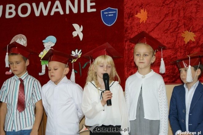 Pasowanie na „pierwszaka” w Szkole Podstawowej w Dylewie [05.11.2015] - zdjęcie #7 - eOstroleka.pl