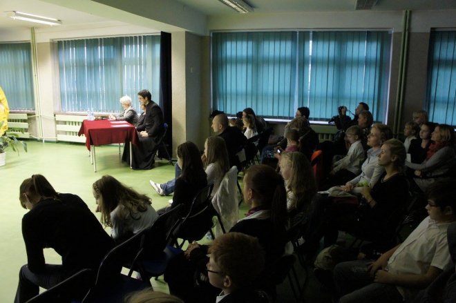 XXI  Międzyszkolny Konkurs Recytatorski Poezji i Prozy Religijnej w ostrołęckiej „dziesiątce” [07.11.2015] - zdjęcie #38 - eOstroleka.pl